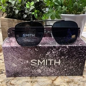 Smith Optics matte Balck “Double Down” bridge aviator black chromaPop lens